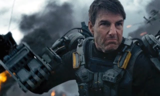 Illustration for article titled Wearing the Suit from Edge of Tomorrow Would Basically Kill You